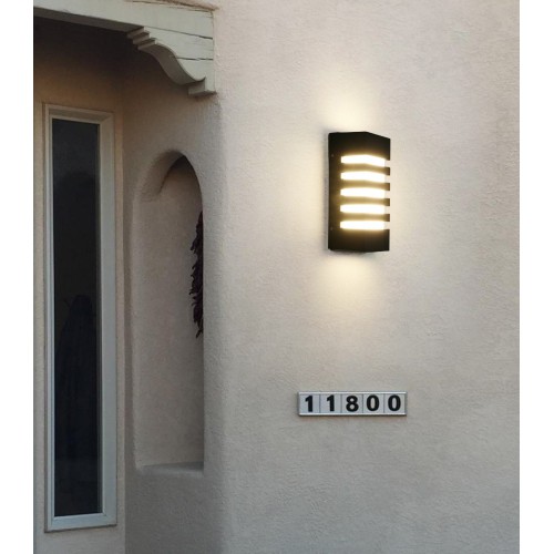 IP65 Outdoor Waterproof Wall Lamp Stripe Sconce Black 12W LED Lighting Fixture